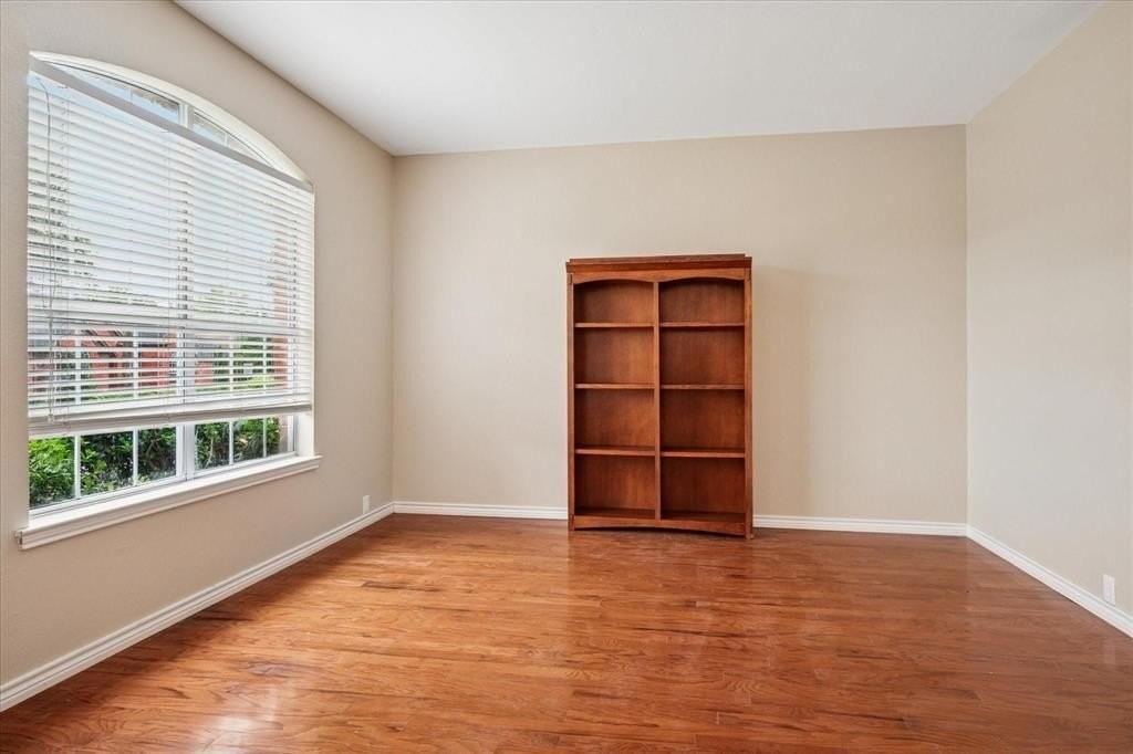 10120 Preston Vineyard Dr - Photo 5 of 26