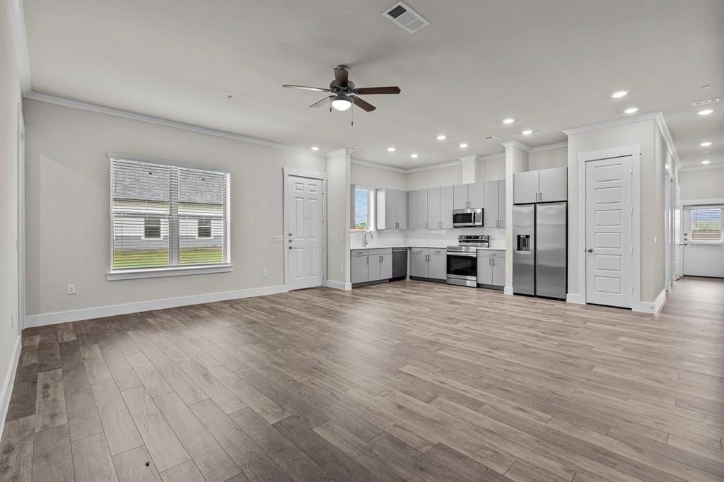 3282 Ganzer Rd W #819B - Photo 2 of 40