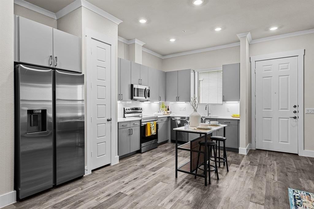 3283 Ganzer Rd W #1105B - Photo 6 of 37