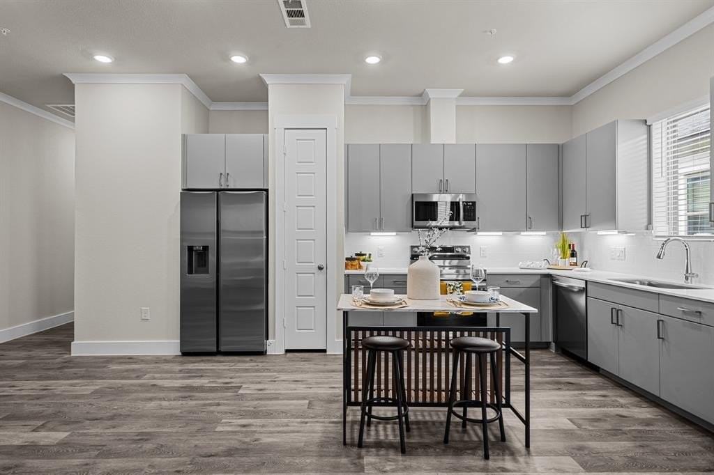 3283 Ganzer Rd W #1105B - Photo 7 of 37