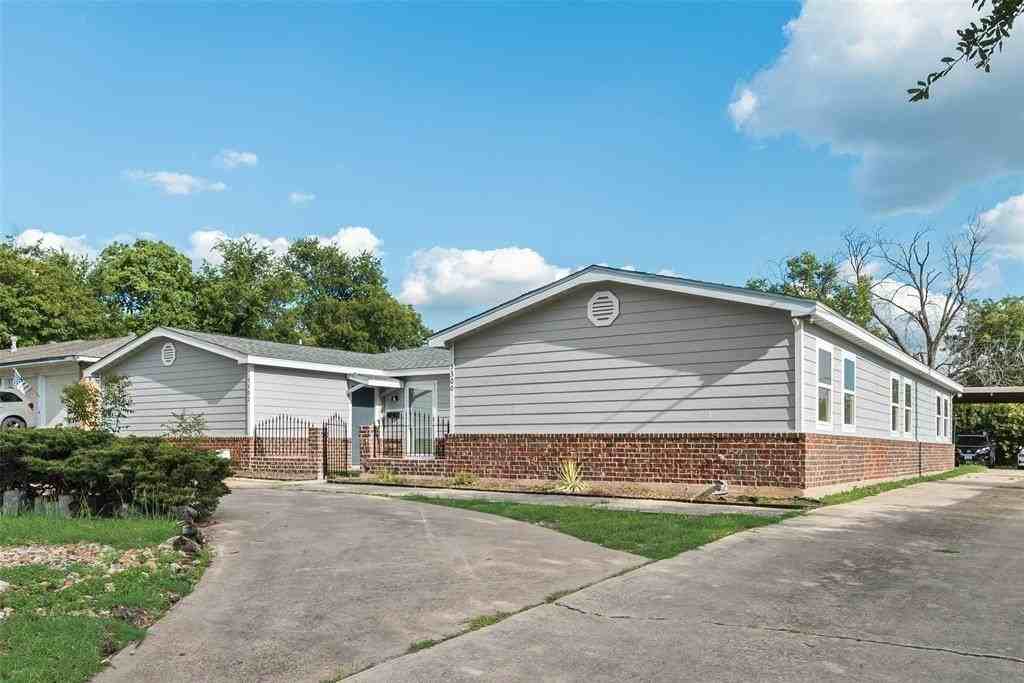 5302 Wooten Dr - Photo 2 of 20