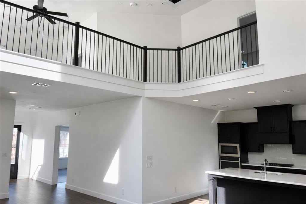 1517 Kinglet Pl - Photo 2 of 14