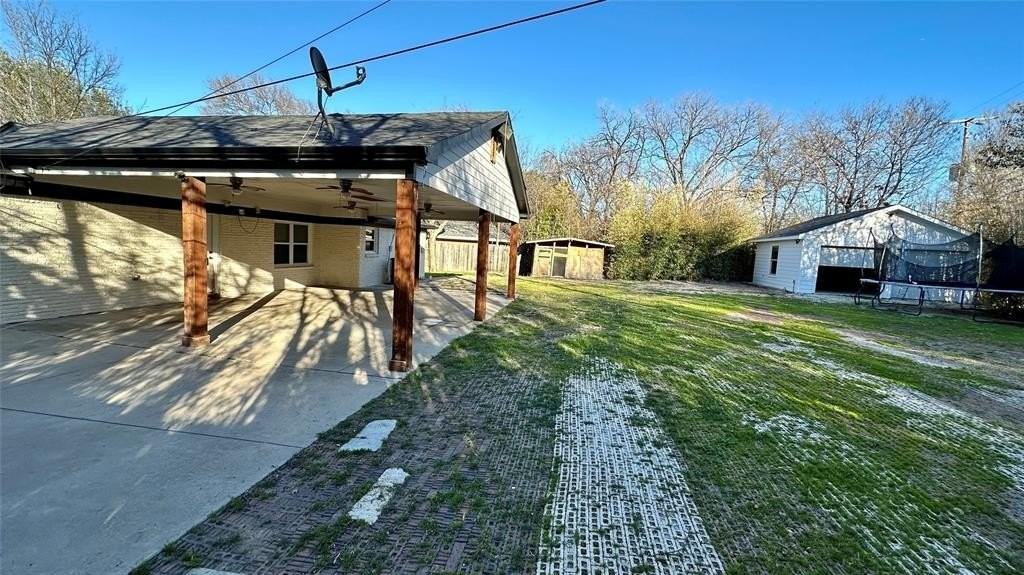 5640 Tourist Dr - Photo 2 of 18