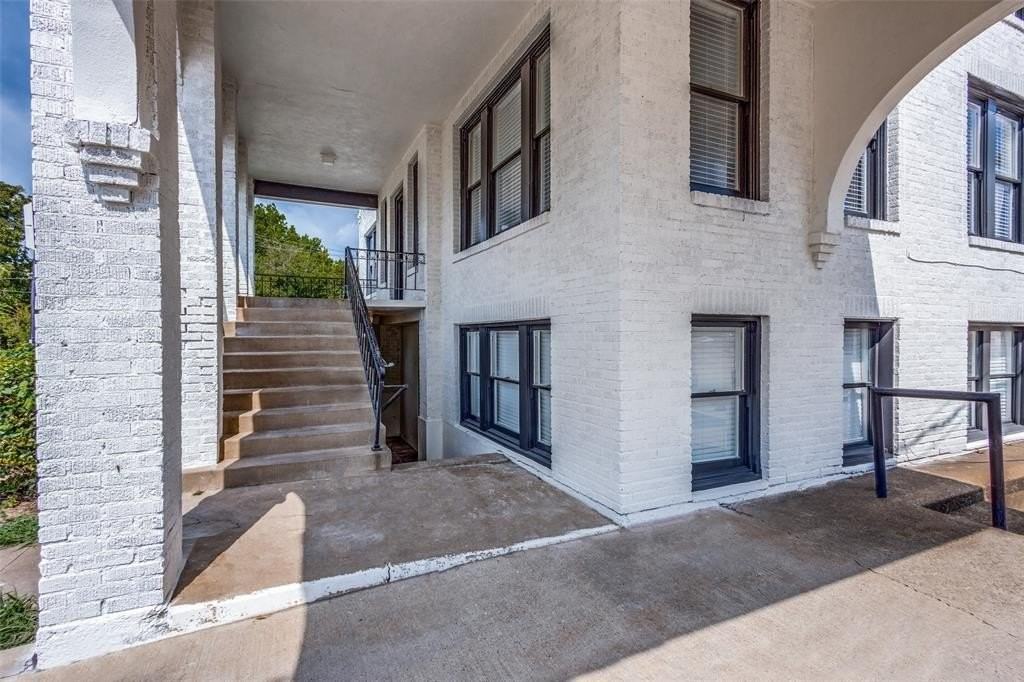 2309 Wesley St #A - Photo 2 of 20