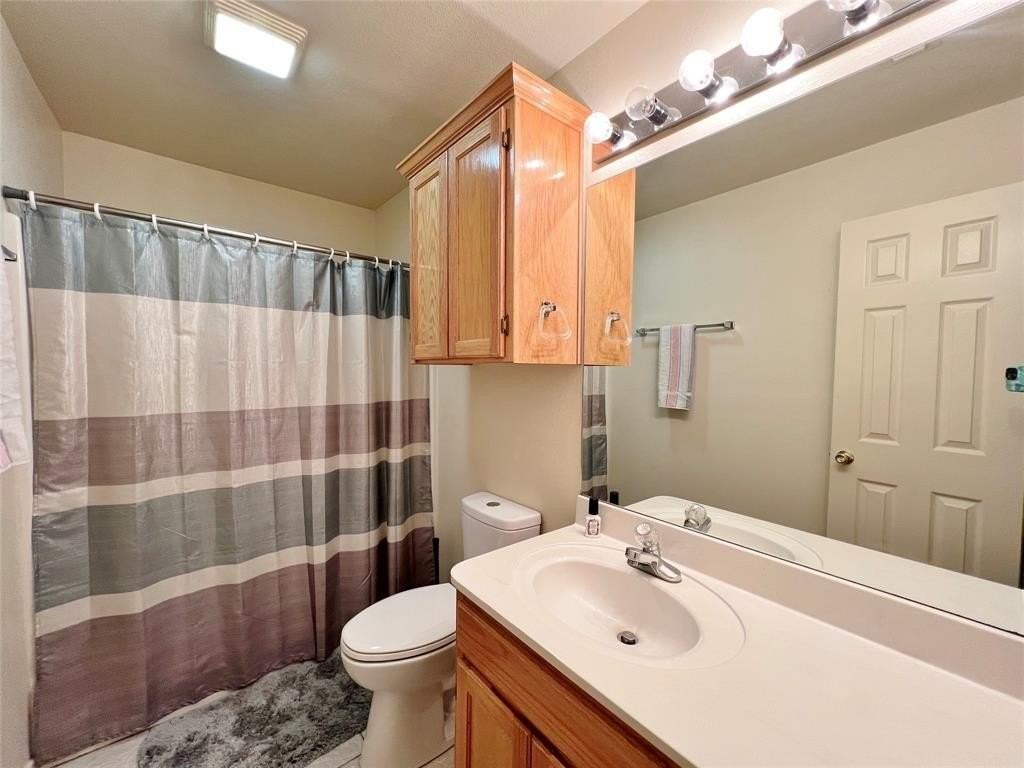 938 Austin Ct - Photo 7 of 11