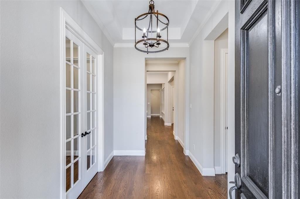 7301 Avondale Dr - Photo 2 of 23