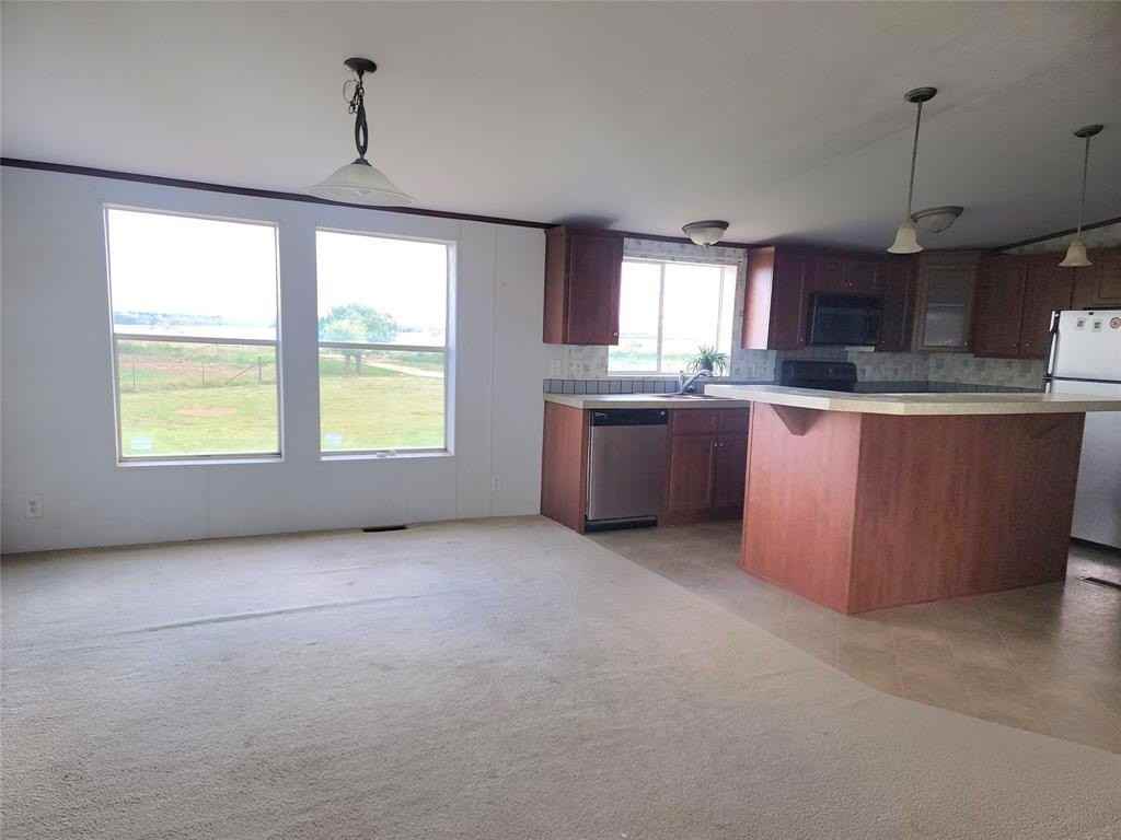 134 County Road 640 - Photo 3 of 11