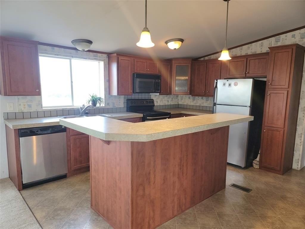 134 County Road 640 - Photo 4 of 11