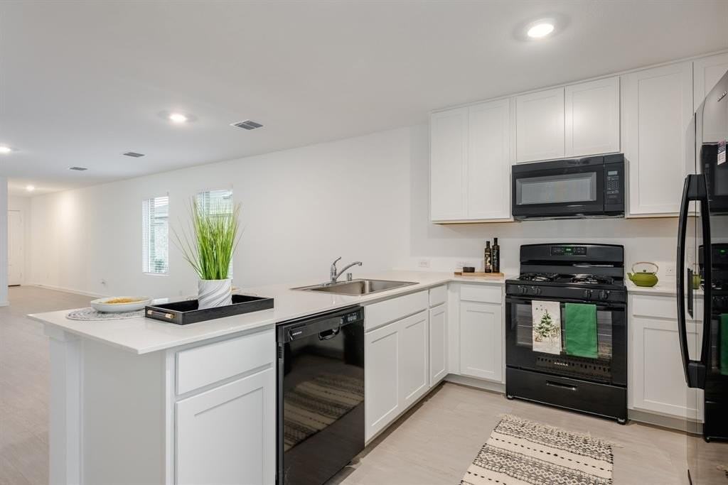 1119 Barbary Fields St - Photo 5 of 14