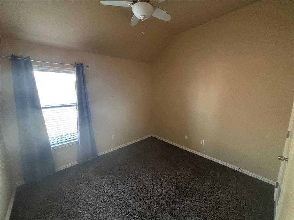 8361 Edgepoint Trl - Photo 3 of 16