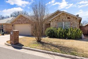 featured image of 1728 Sully Ct