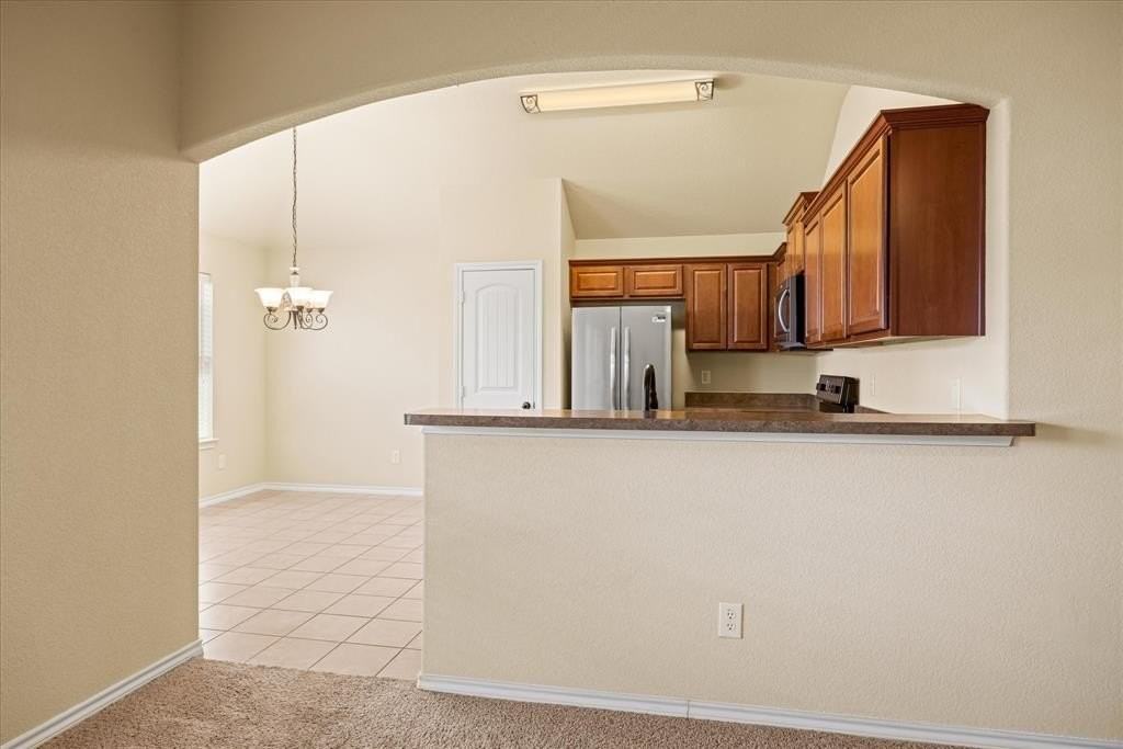 1728 Sully Ct - Photo 6 of 23