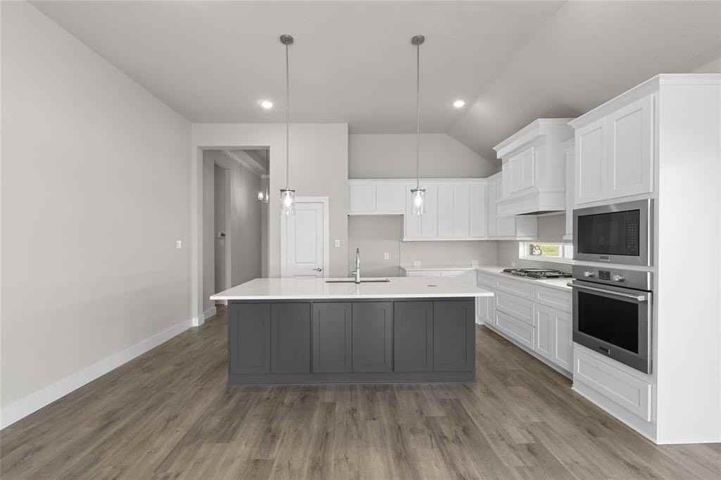 3853 Solebay Ct - Photo 5 of 27
