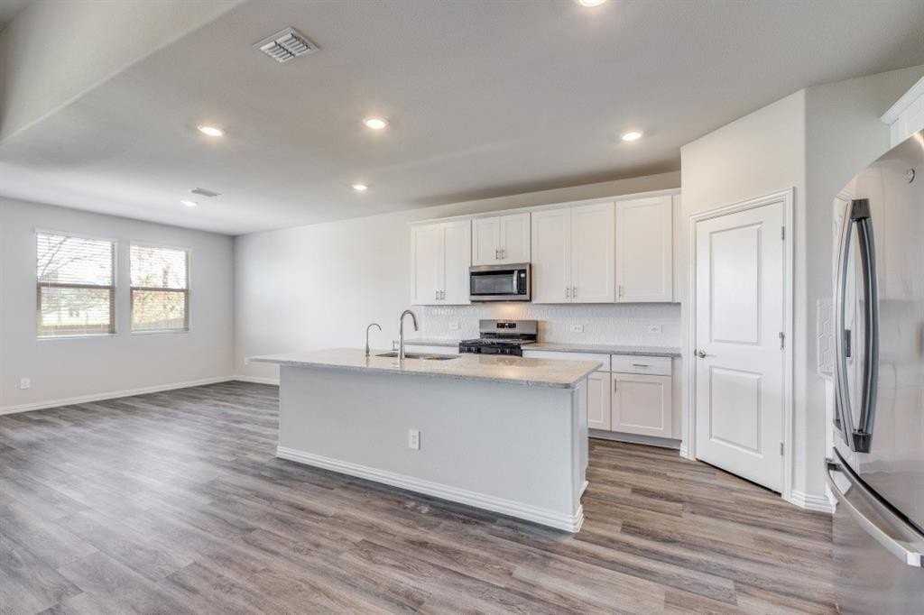 4005 Turpin Dr - Photo 5 of 23