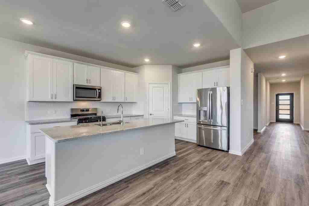 4005 Turpin Dr - Photo 6 of 23