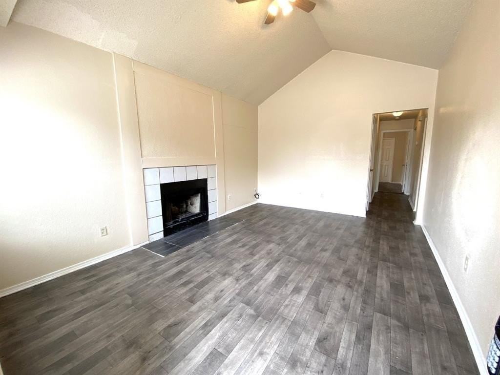 1005 Tennessee Trl - Photo 3 of 20