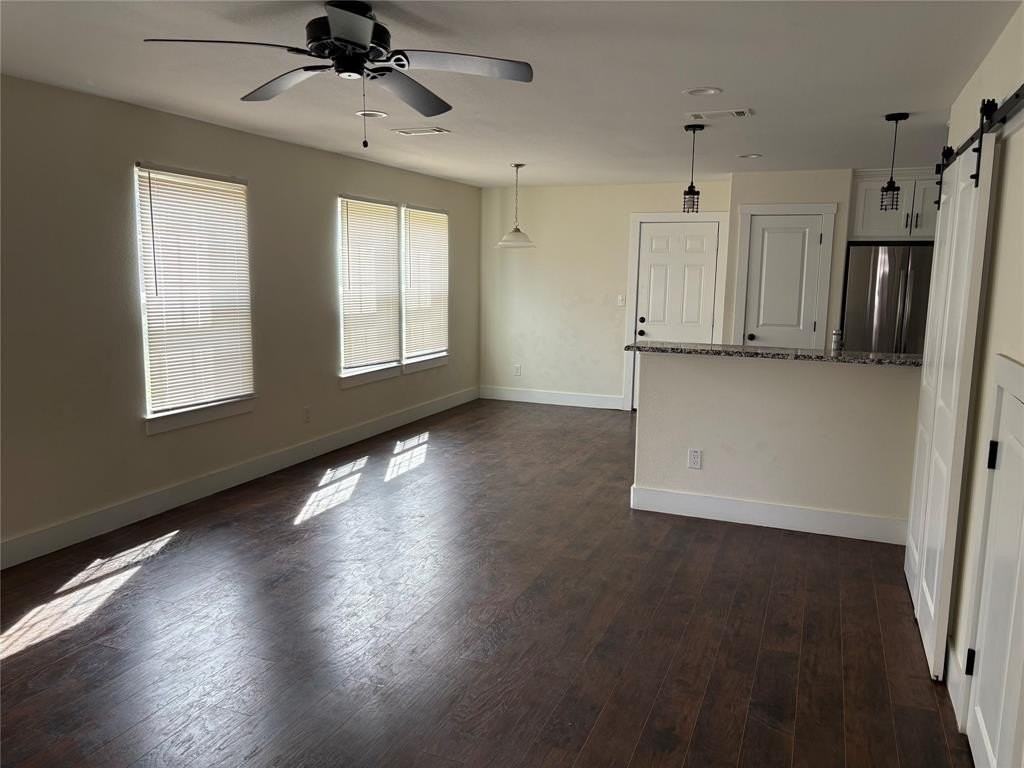 152 Doolittle St #A - Photo 3 of 25