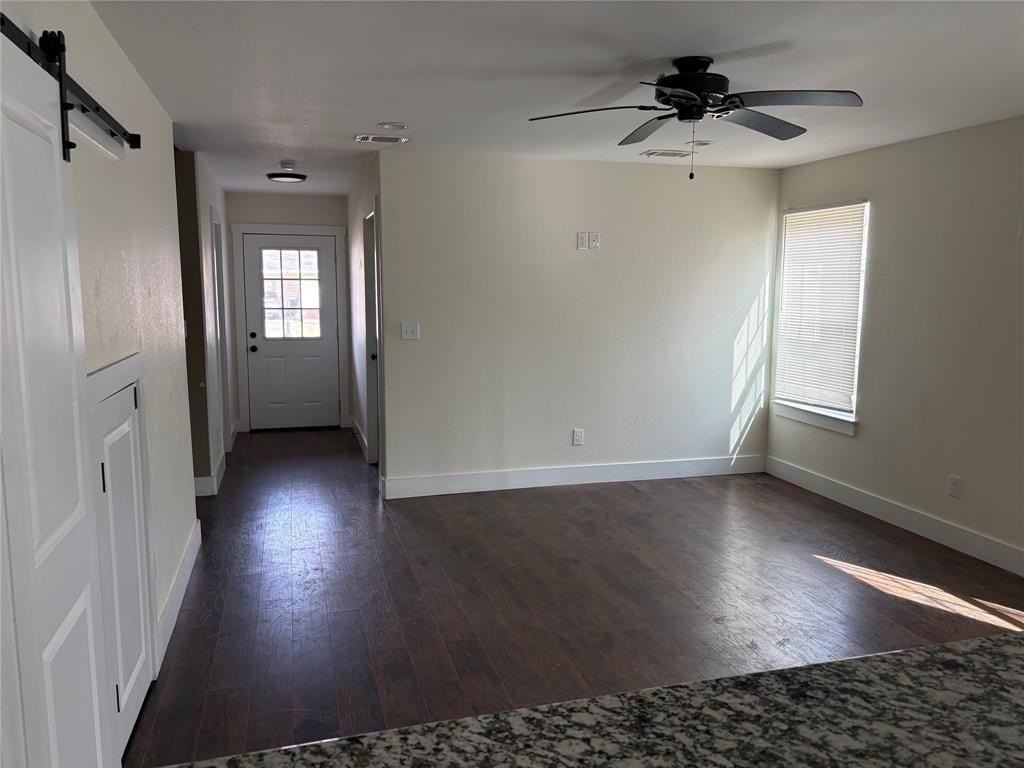 152 Doolittle St #A - Photo 5 of 25