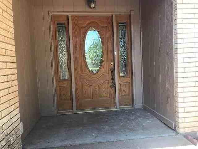 2834 Robertson Dr - Photo 2 of 18