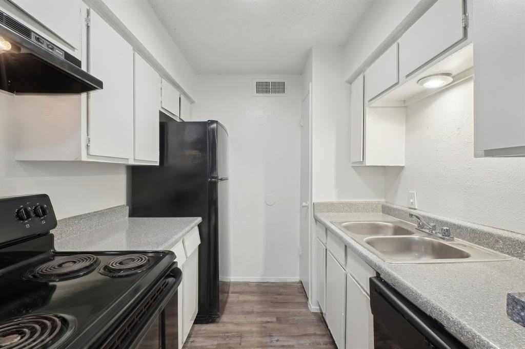 306 Vine St #A - Photo 2 of 5