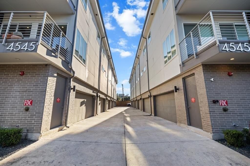 4545 Bowser Ave #204 - Photo 2 of 28