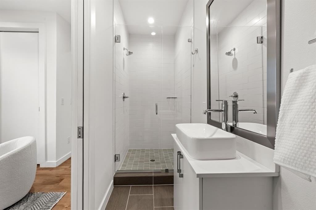 4545 Bowser Ave #204 - Photo 7 of 28