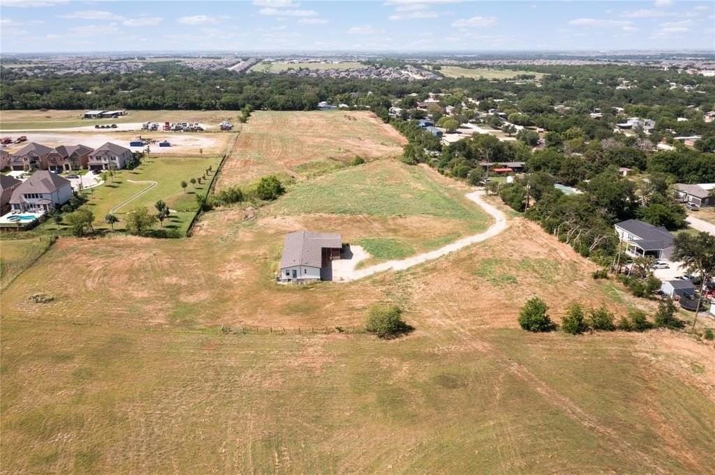 5989 Edgewood Pl - Photo 6 of 36