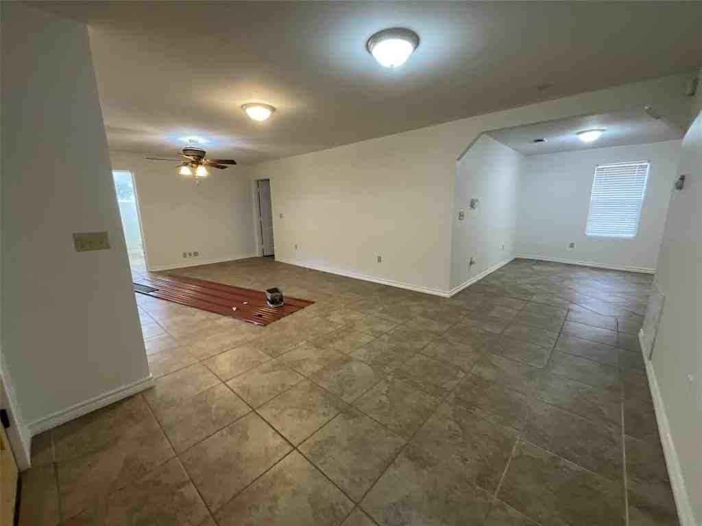 2210 State Highway 31 W - Photo 2 of 21