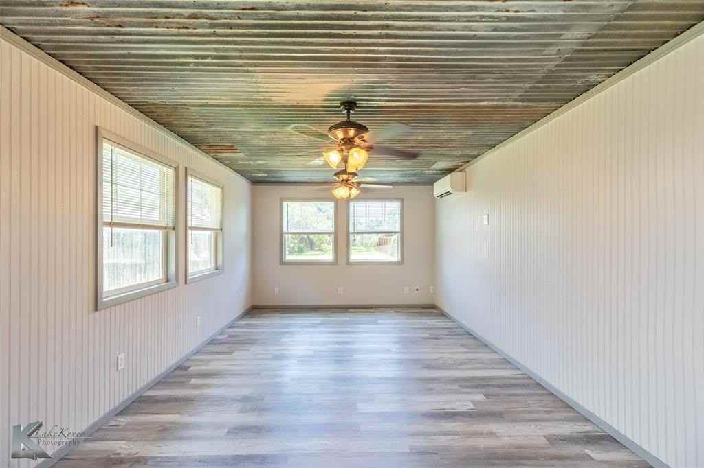 3183 Curry Ln - Photo 7 of 18