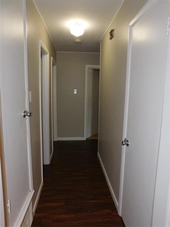 1529 Longview St - Photo 6 of 14