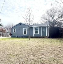 303 W Broad St - Photo 1 of 1