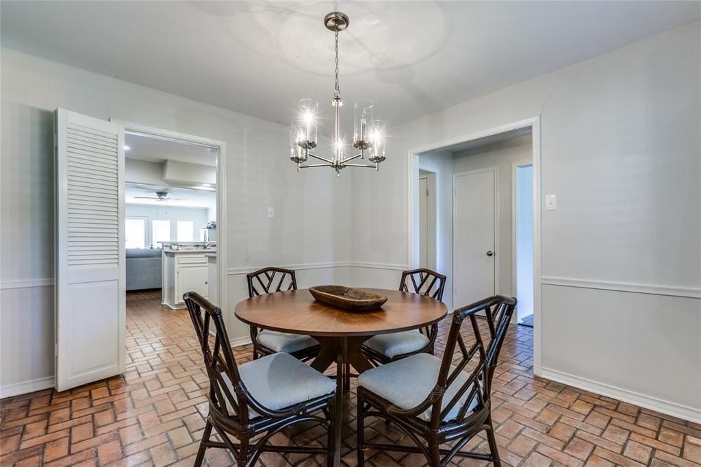 7758 Dentcrest Dr - Photo 5 of 21