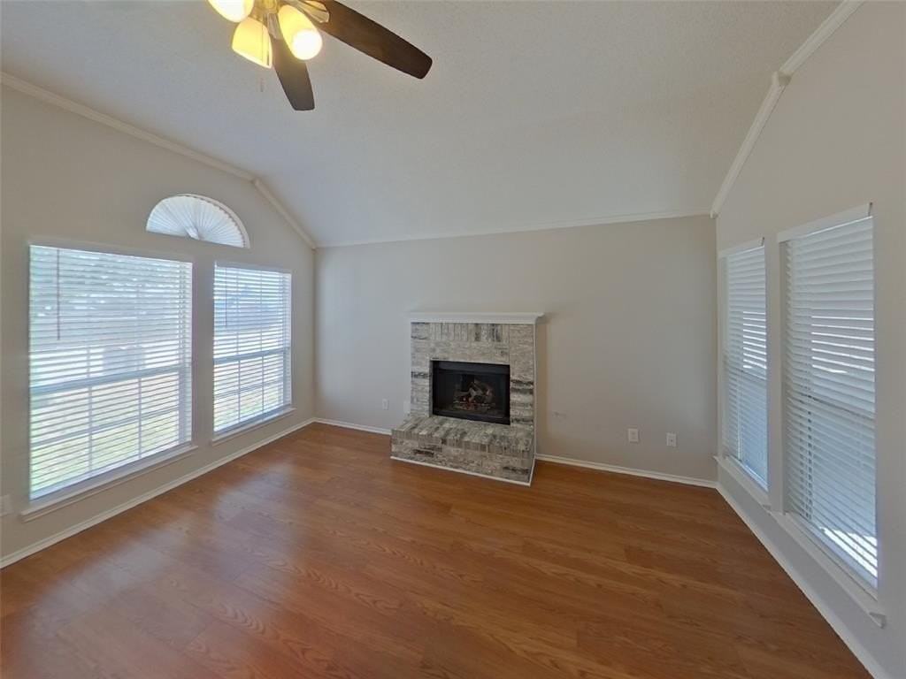 2983 Firewheel Dr - Photo 2 of 17