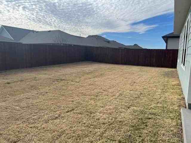 763 Lantana Ln - Photo 3 of 24