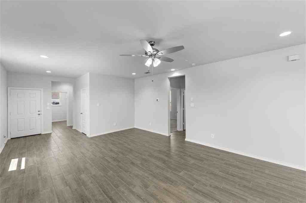 3310 Sedge Grass Dr - Photo 5 of 28