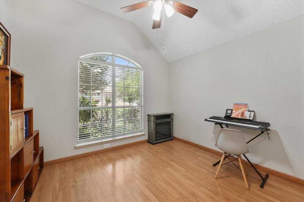 3701 Kales Ln - Photo 7 of 27