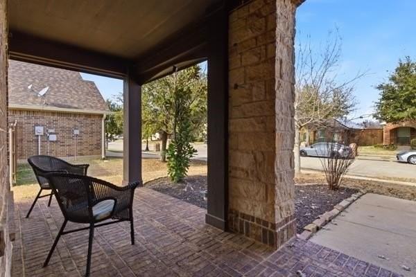 1108 Longhorn Dr - Photo 4 of 25