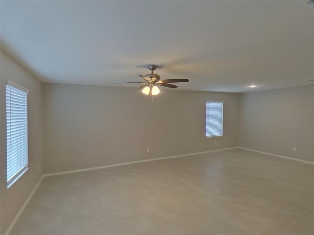 1712 Claireborne Ct - Photo 4 of 21