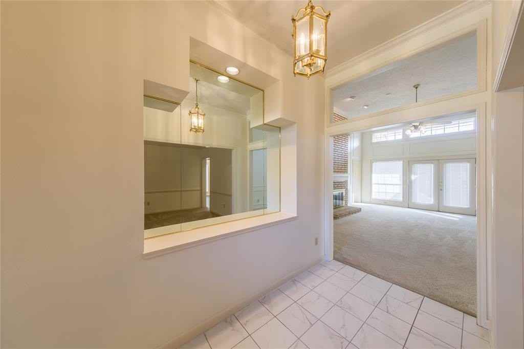 2119 Antibes Dr - Photo 3 of 37