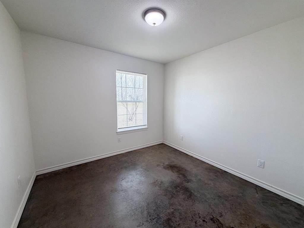 1050 E Burnett St #2B - Photo 6 of 15