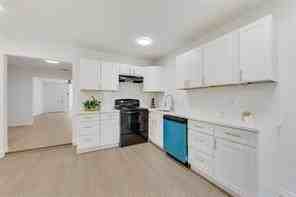 5816 Kilpatrick Ave - Photo 5 of 17