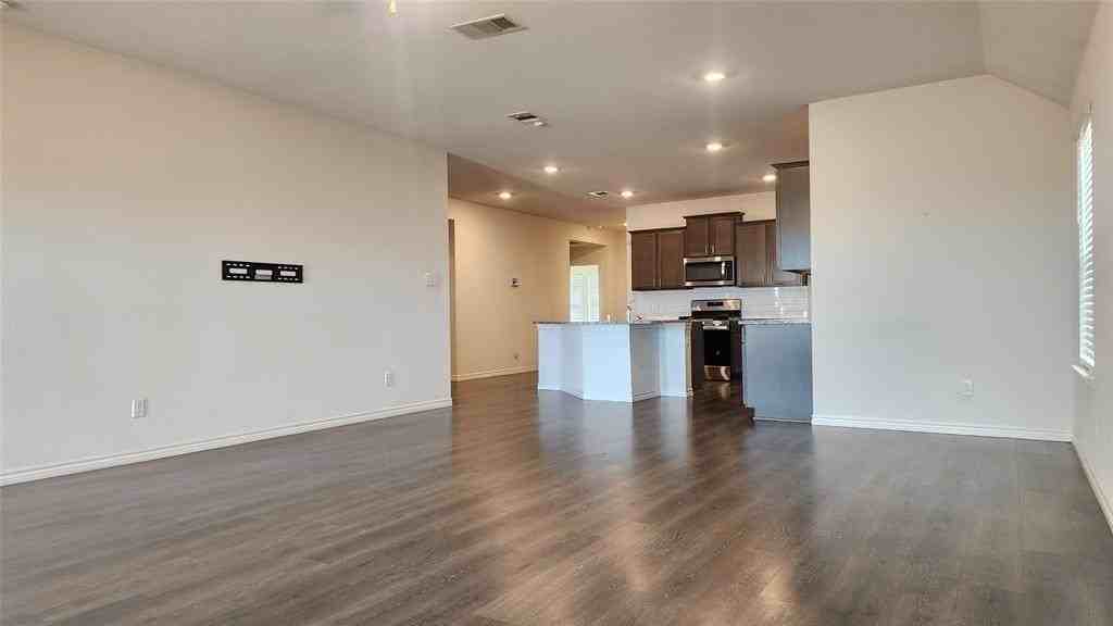 620 Gunsmoke Trl - Photo 4 of 22