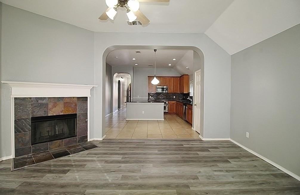 12371 Ducks Lndg - Photo 5 of 17