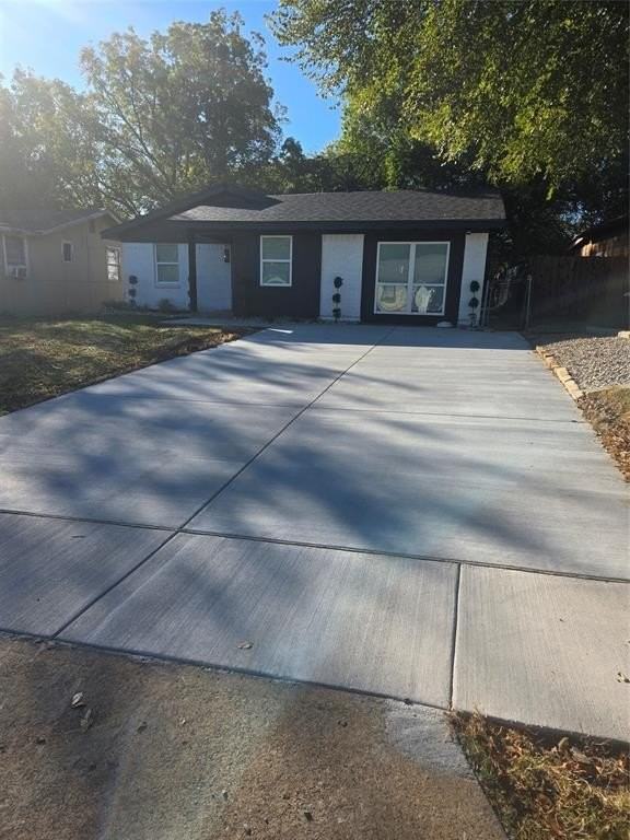 2117 Beaumont St - Photo 3 of 22