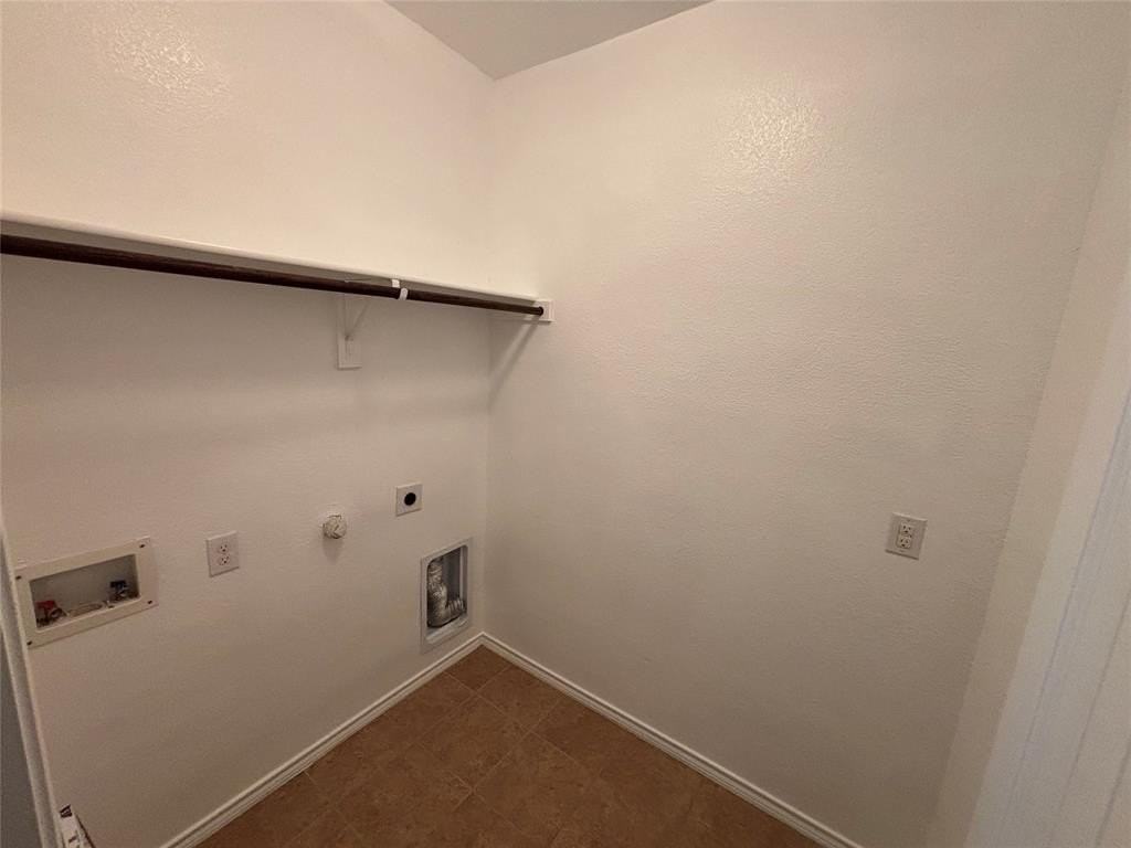 1828 Velarde Rd - Photo 6 of 15