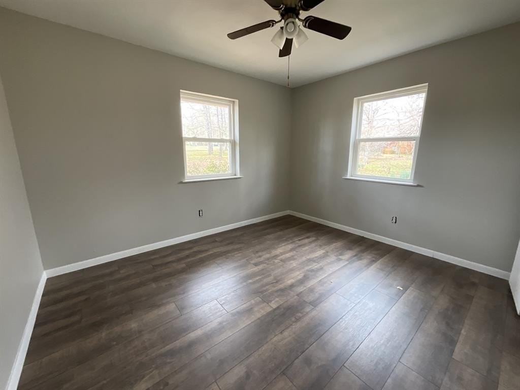 680 Cherry Creek Ln - Photo 4 of 7