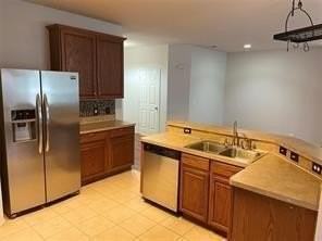 4624 Matthew Dr - Photo 2 of 15