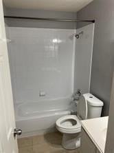 4624 Matthew Dr - Photo 4 of 15