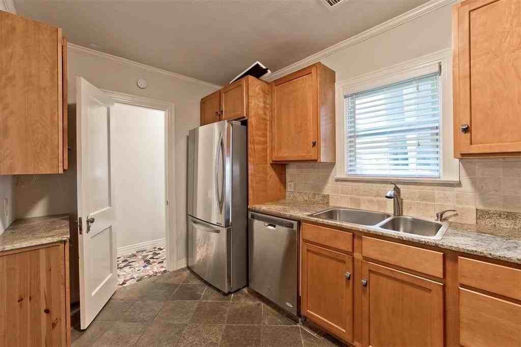 6205 Llano Ave - Photo 6 of 18