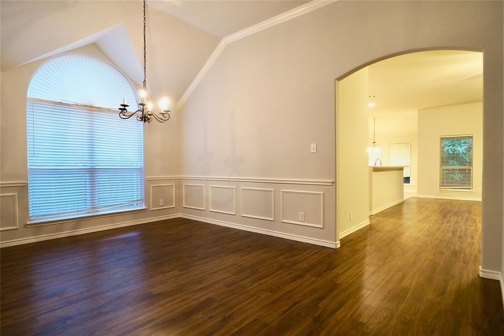 8116 White Stallion Trl - Photo 3 of 22